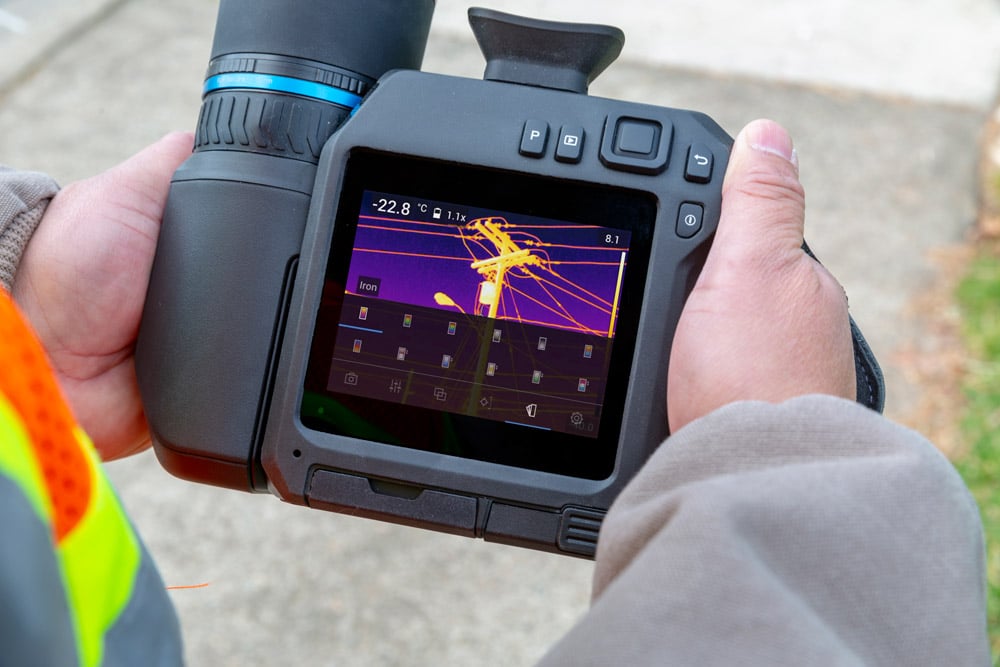 FLIR T840 带取景器(图2)