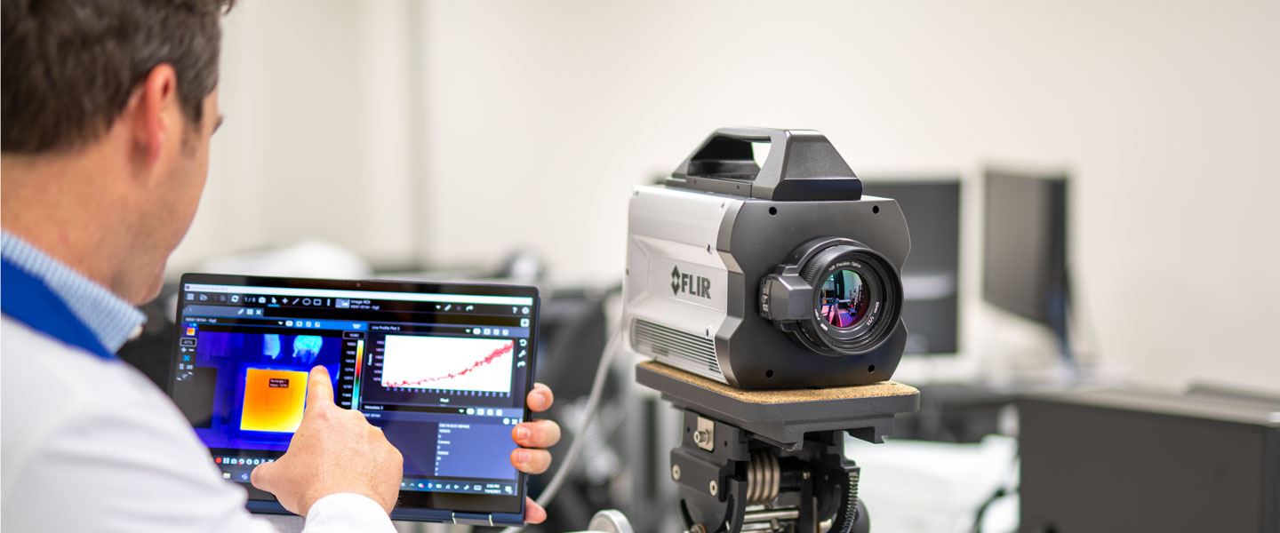 /globalassets/industrial/instruments/science/x-camera-application.jpg